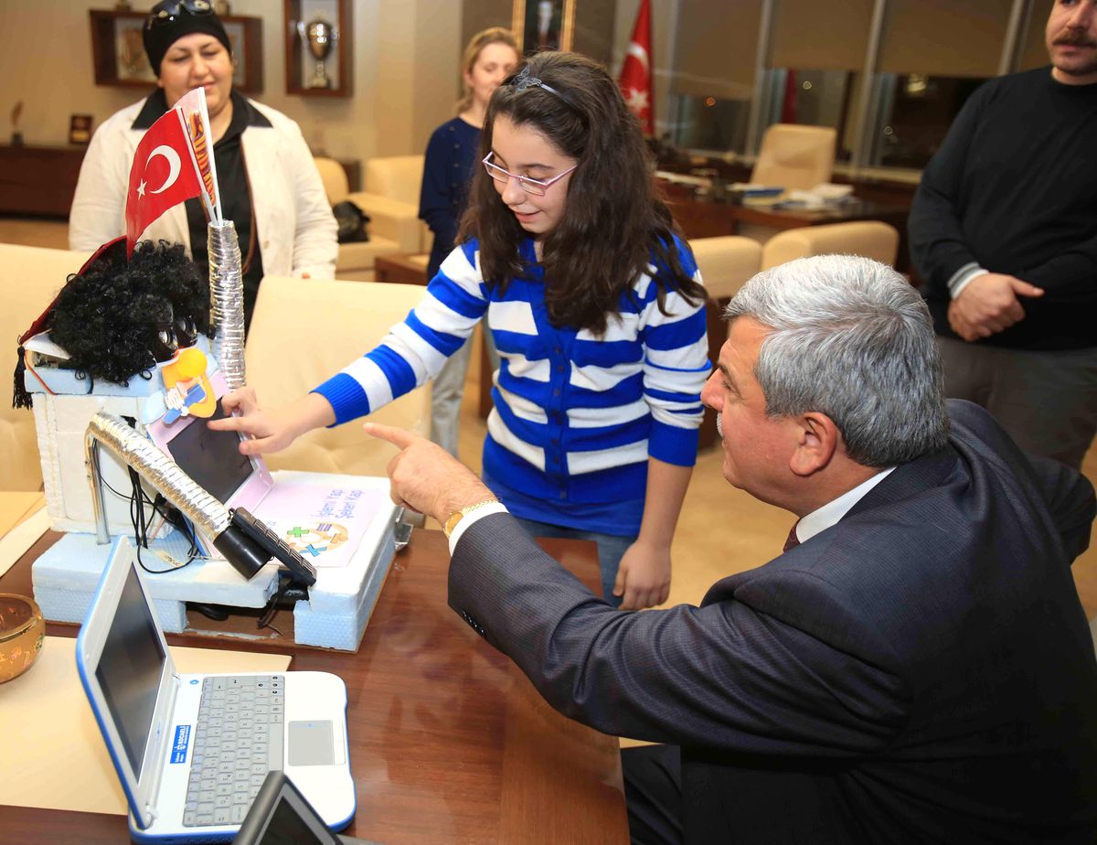 Küçük Dahi Ecem\'in Büyük İcadı
