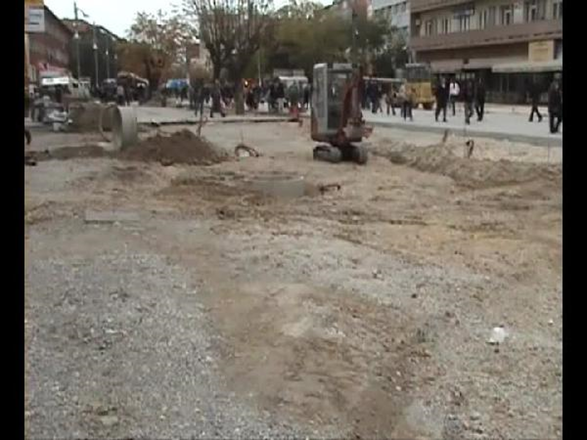 Lokaç Camisinin Kalıntıları Betona Gömüldü