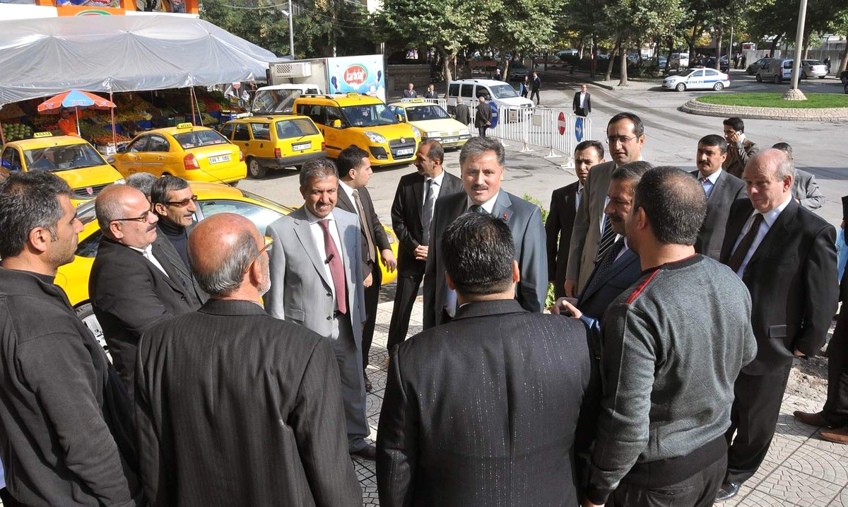 Malatya Belediye Başkanı Çakır Esnafları Ziyaret Etti