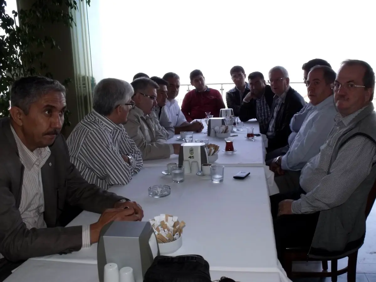 Muhasebeciler ve Müşavirler Kahvaltıda Buluştu