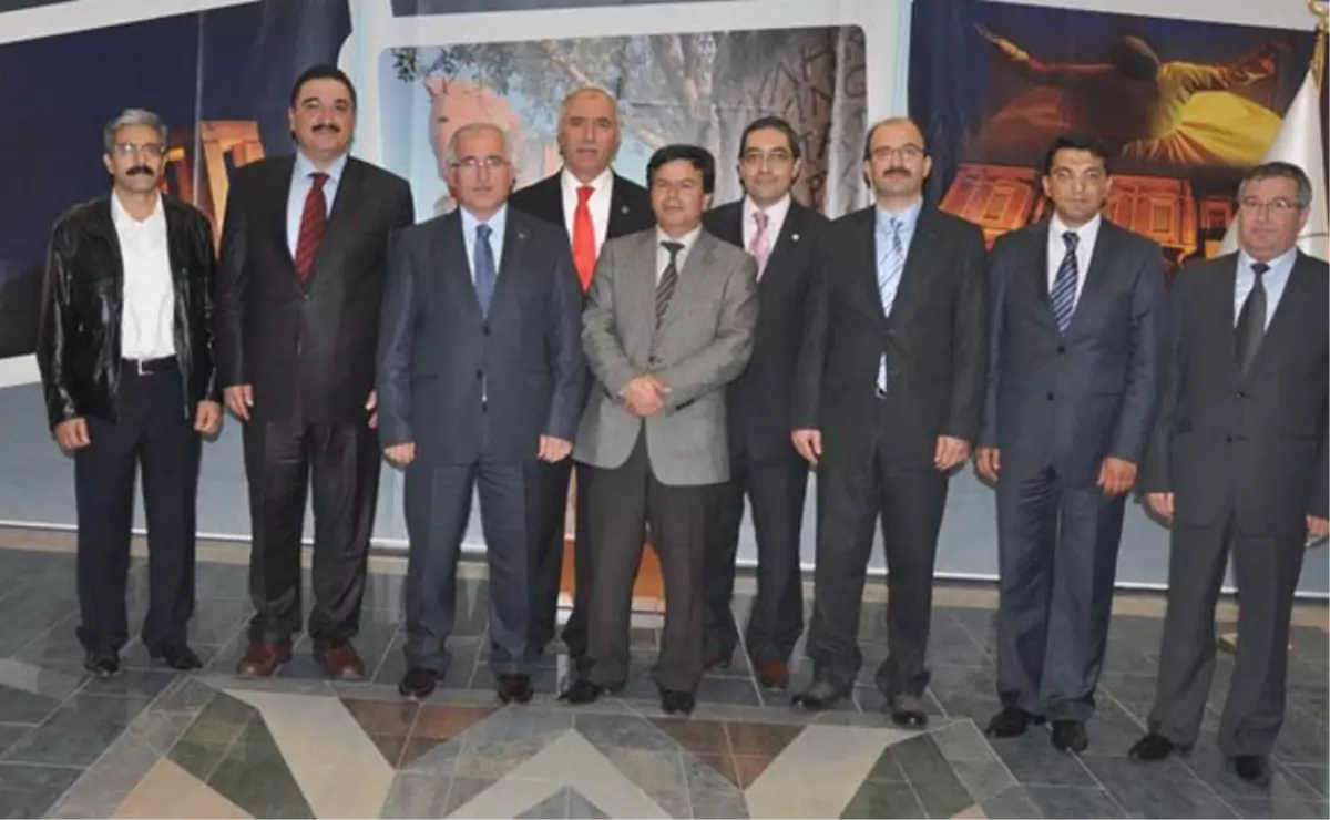 Okul Müdürlerinden Vali Tuna\'ya Ziyaret