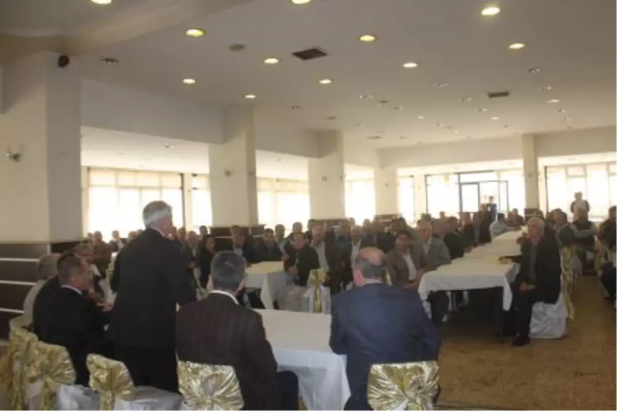 Pazaryeri Esnafı ile Toplantı Yapıldı