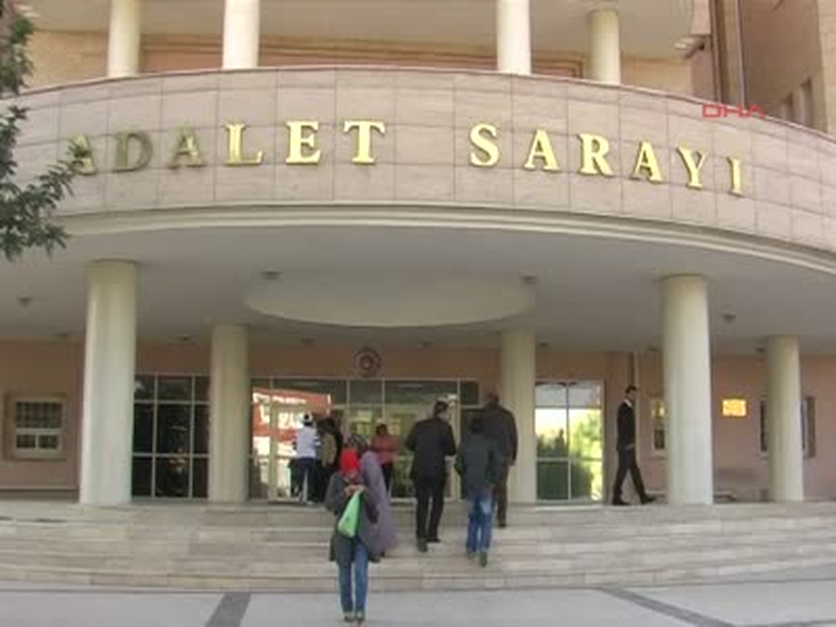 Şanlıurfa Polisin Evine Giren Hırsız Suçüstü Yakalandı