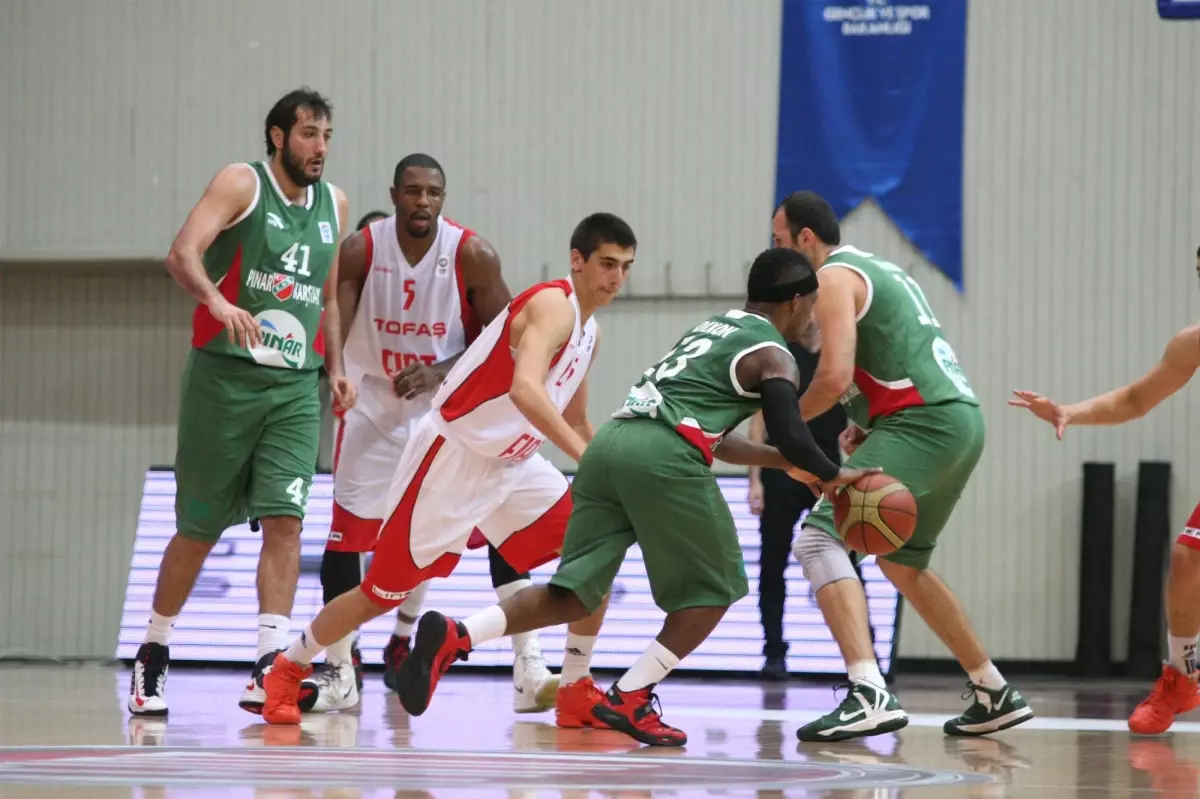 Tofaş-Pınar Karşıyaka: 63 - 64