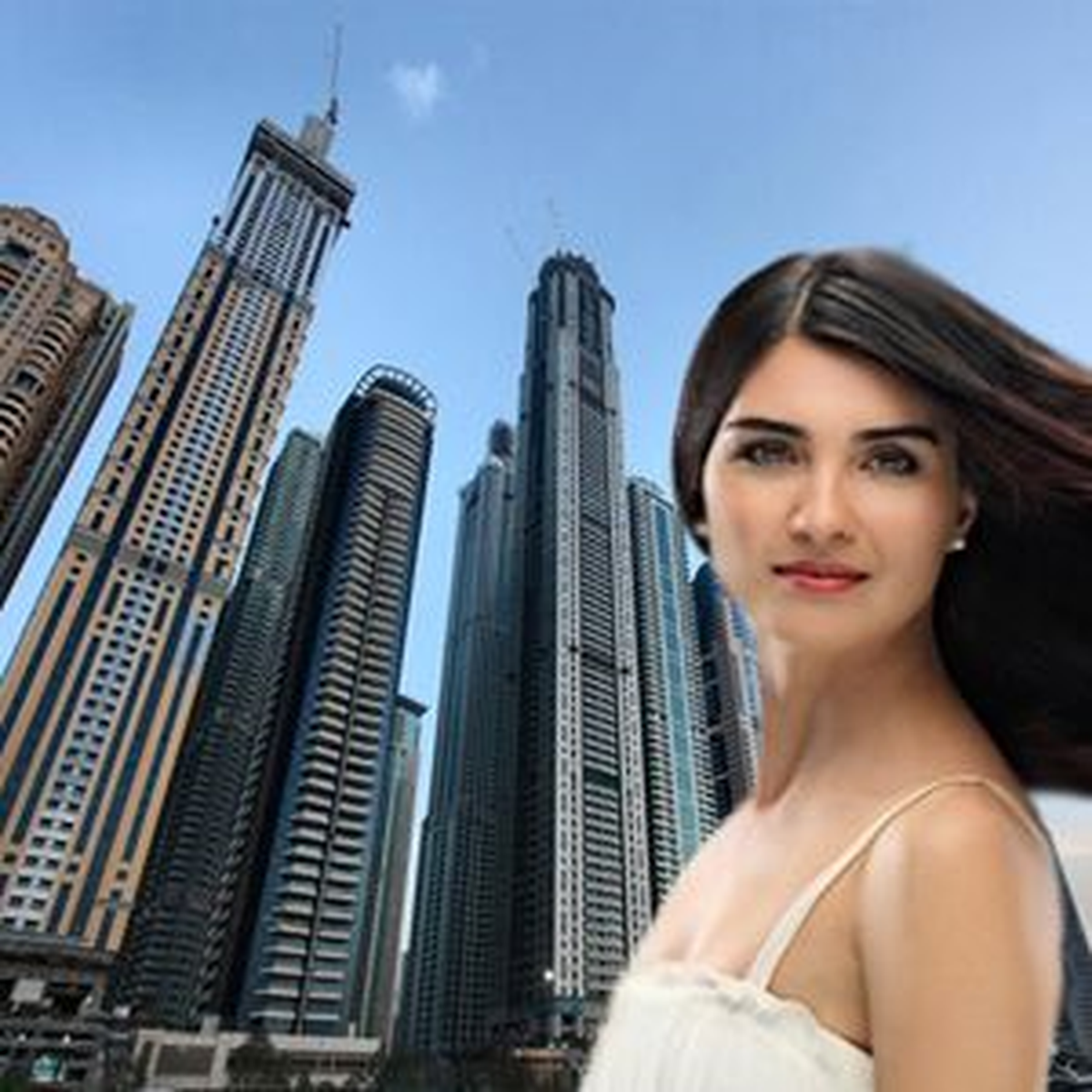 Tuba Büyüküstün Dubai Sokaklarında
