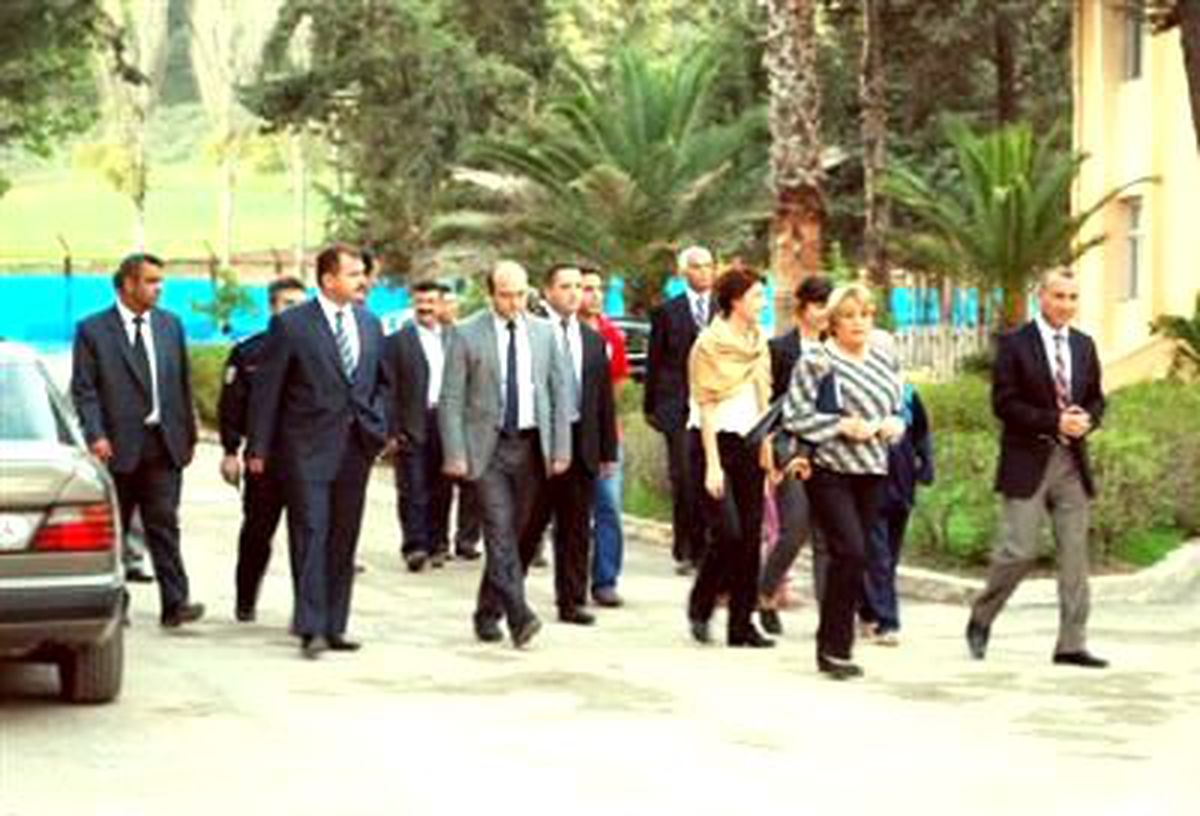 Akpm Raportörü Durrıeu, Çadır Kenti Ziyaret Etti