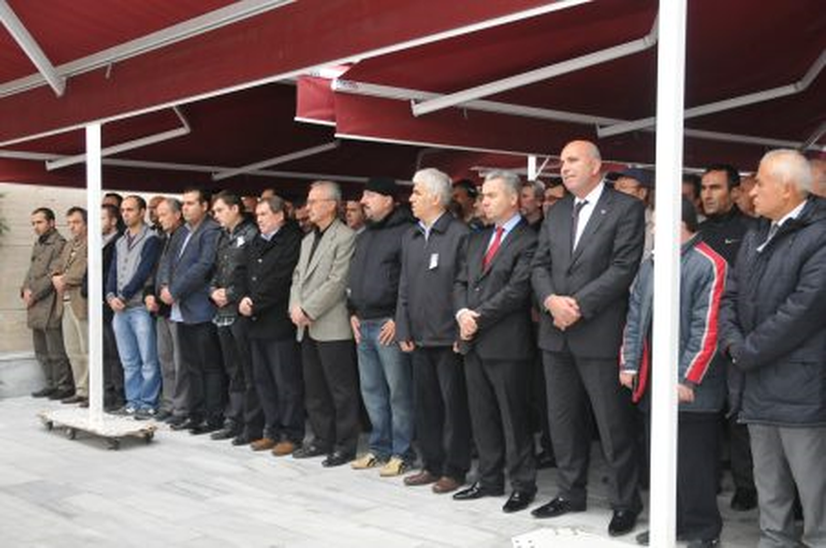 Anaokulu Öğretmeni Son Yolculuğuna Uğurlandı