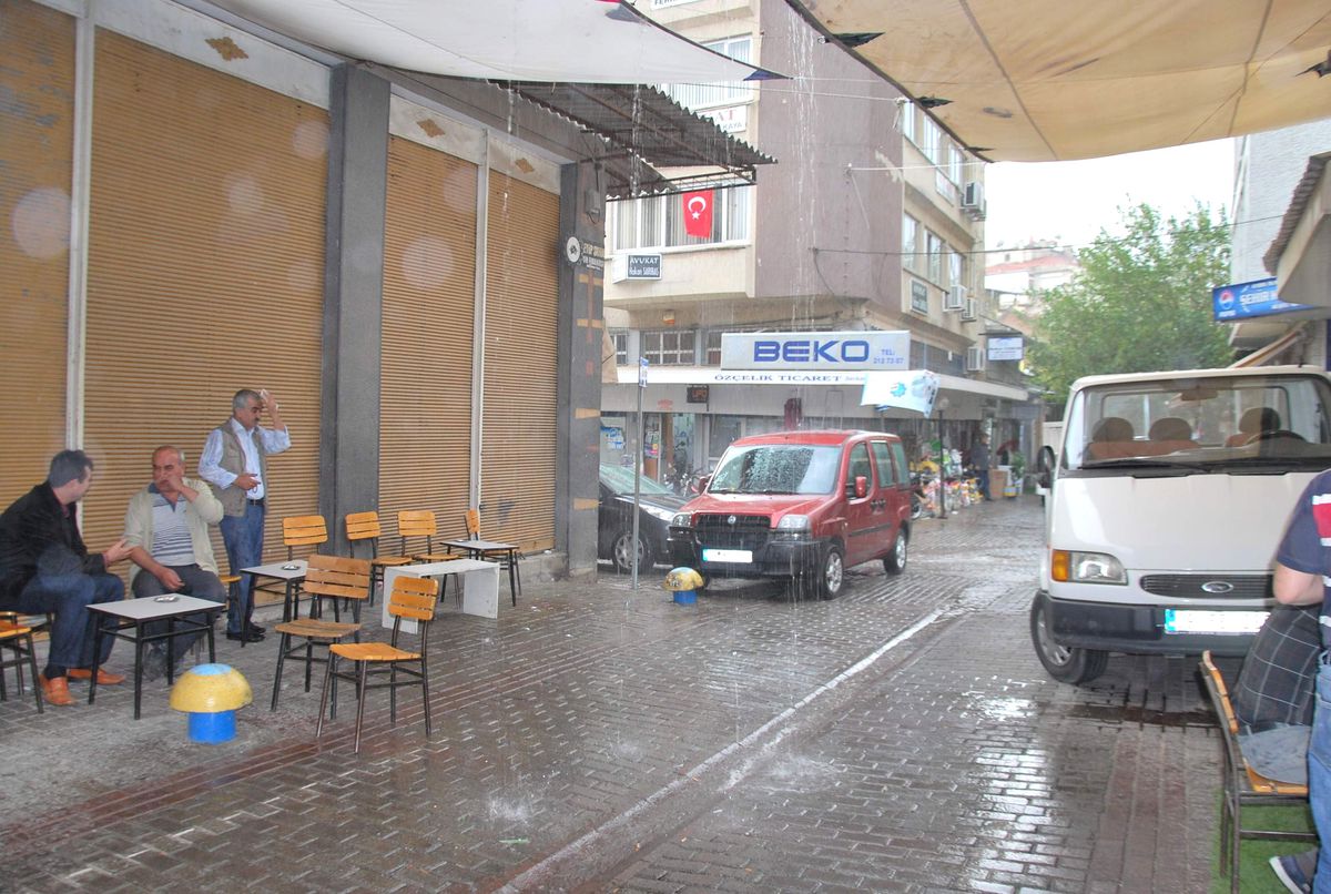 Aydın\'da Yağmur Sevinci