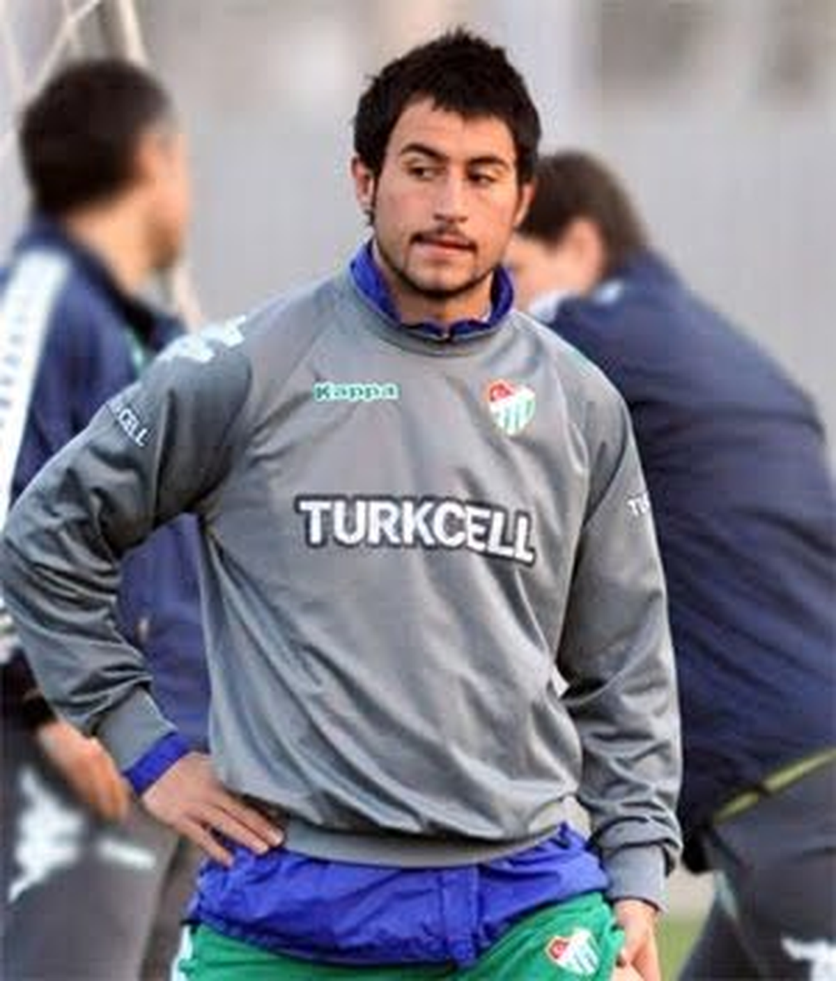 Bursaspor Kadro Dışı Bıraktığı Ozan İpek Rapor Aldı