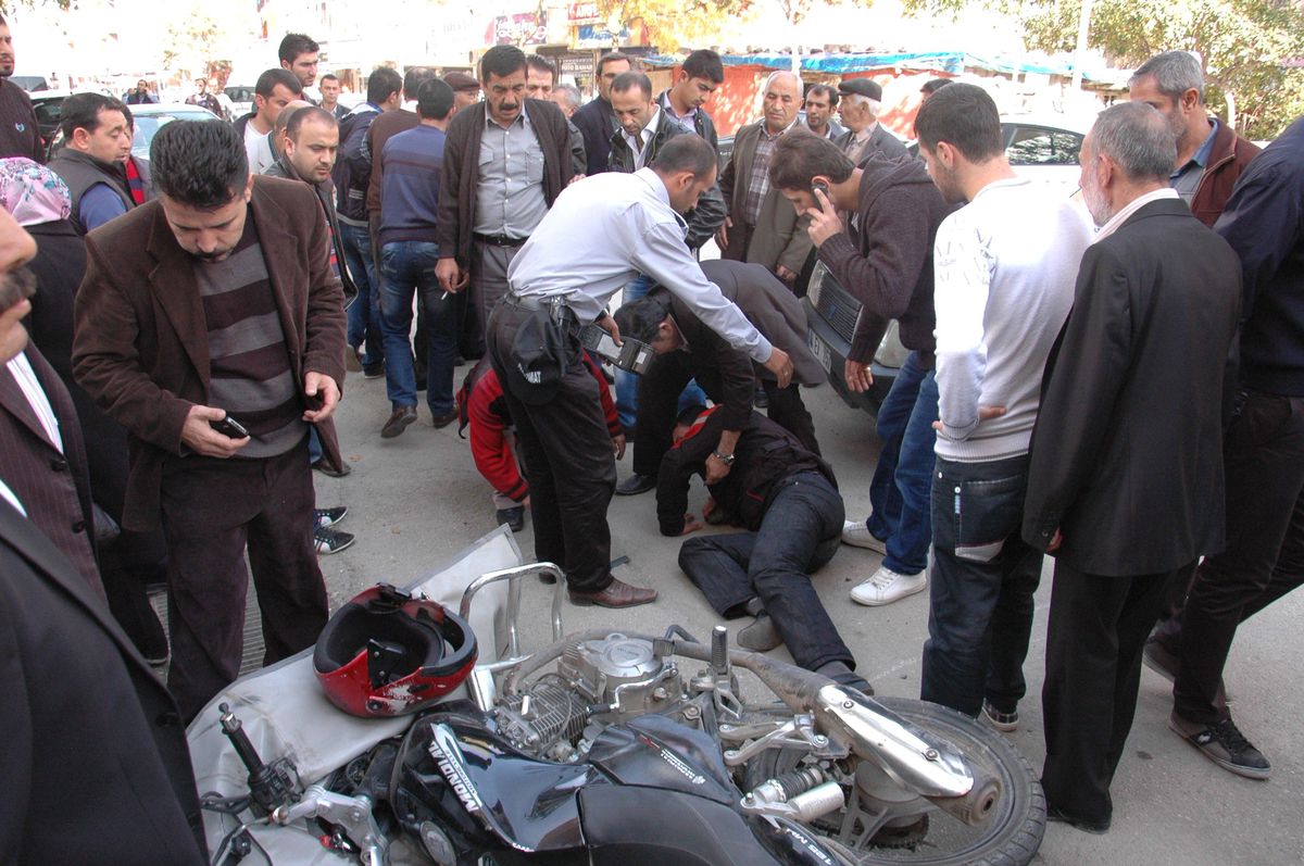 Elbistan\'da Trafik Kazası: 1 Yaralı