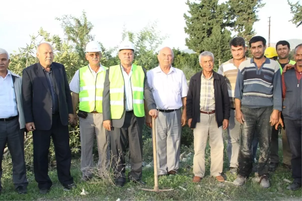 Erzin'de Kanalizasyon Çalışmaları Başladı