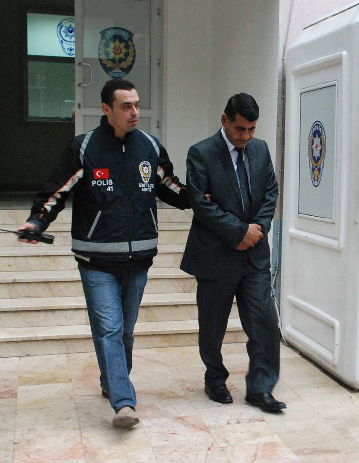 Evlilik Dolandırıcısı Kendi Tuzağına Düştü