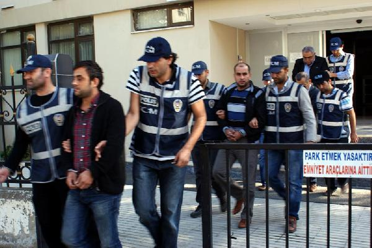 Hatay\'da Uyuşturucu Operasyonu; 18 Gözaltı