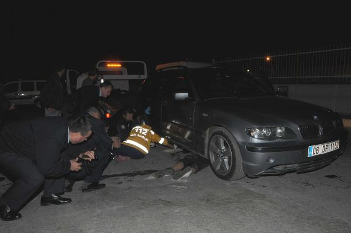 İzmir\'de Akıllara Durgunluk Veren Kaza