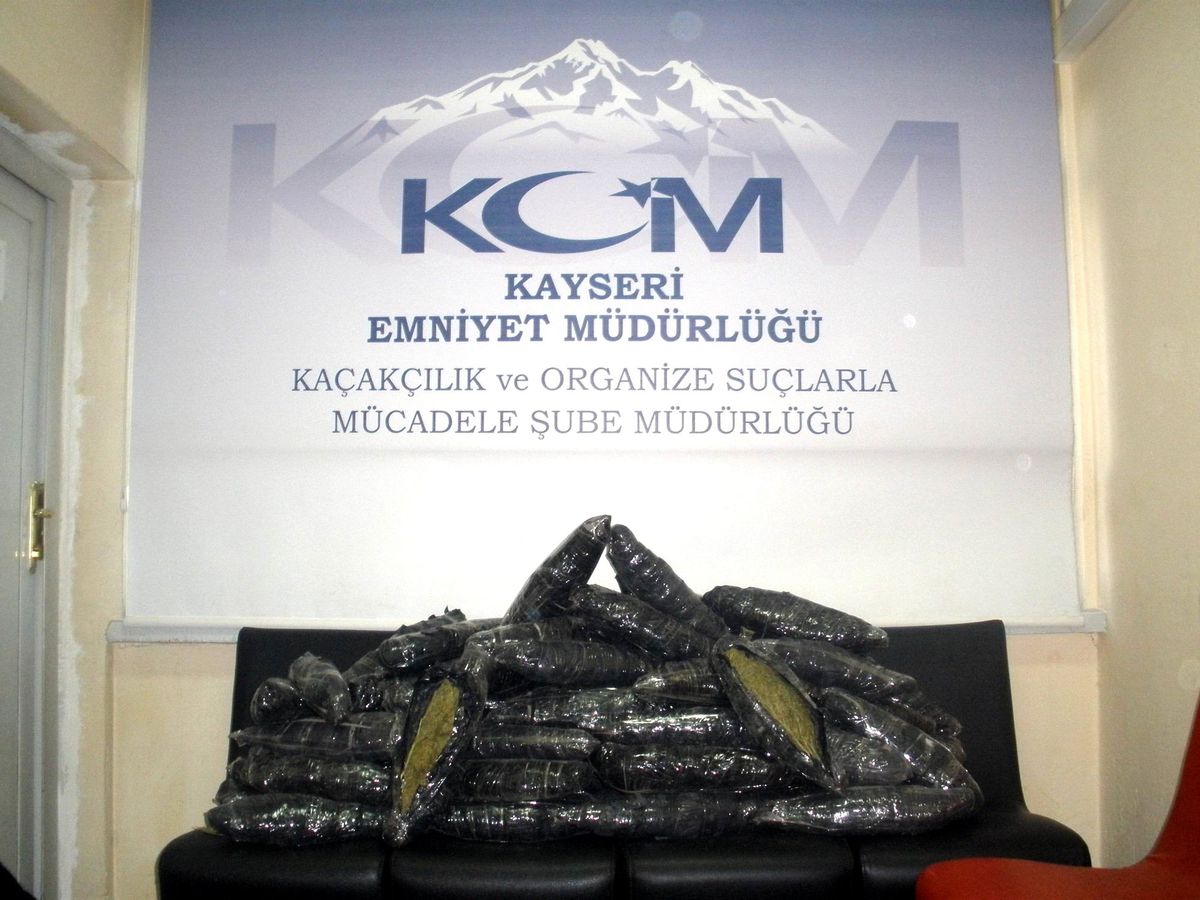 Kayseri\'de Kaçakçılık Operasyonu