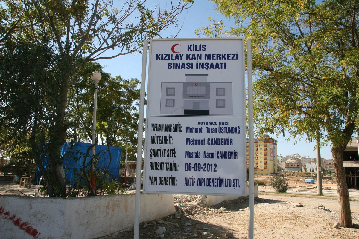 Kızılay Kan Merkezi Binası Yapılıyor