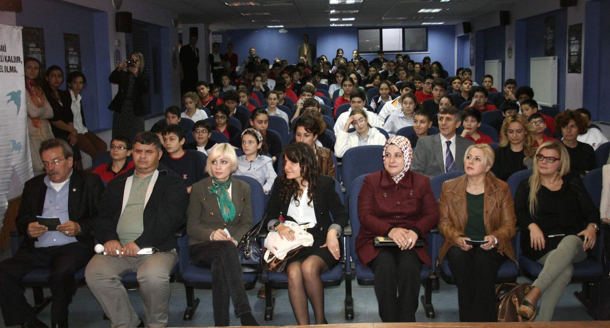 Öğrencilere Engelliye Yaklaşım Öğretildi