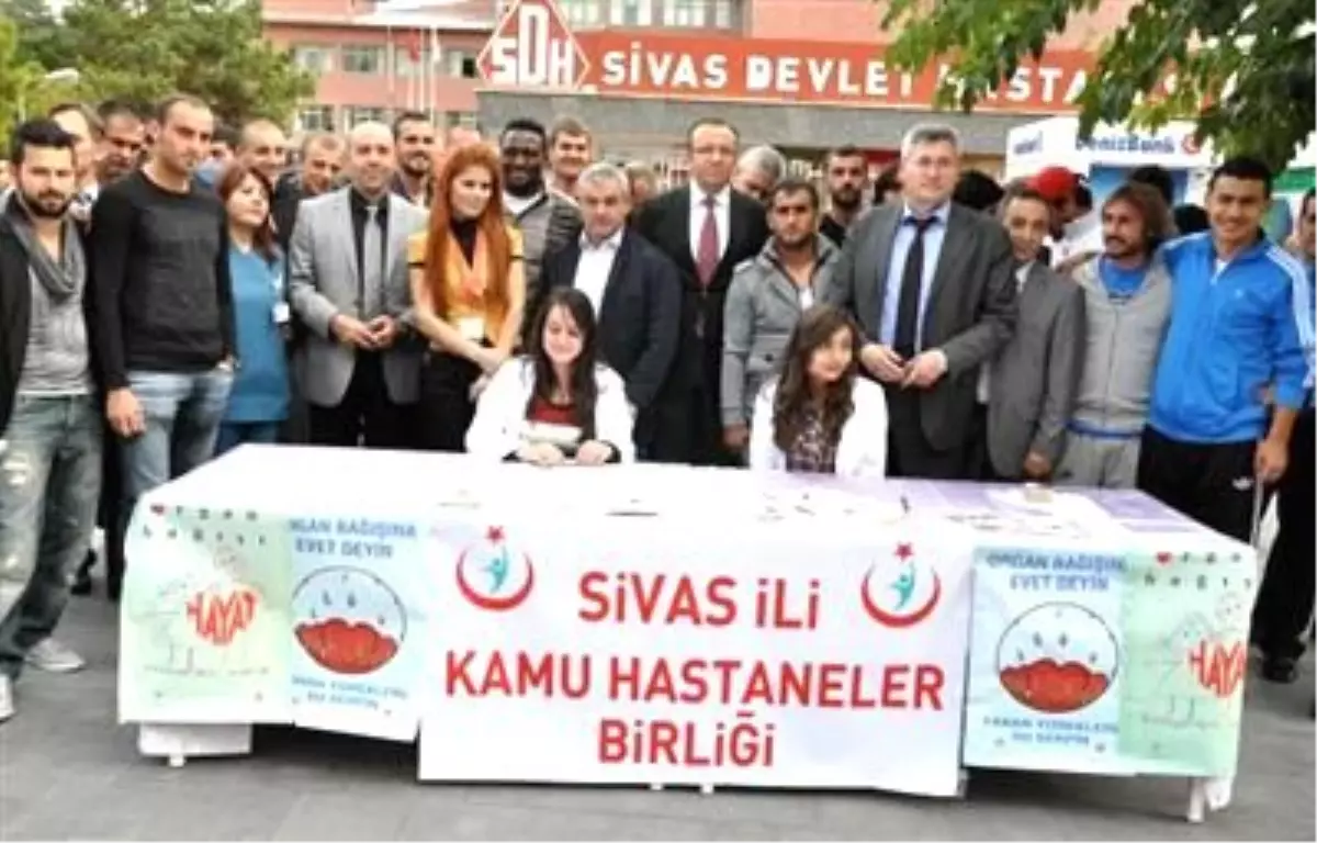 Sivassporlu 2 Futbolcudan Organ Bağışı