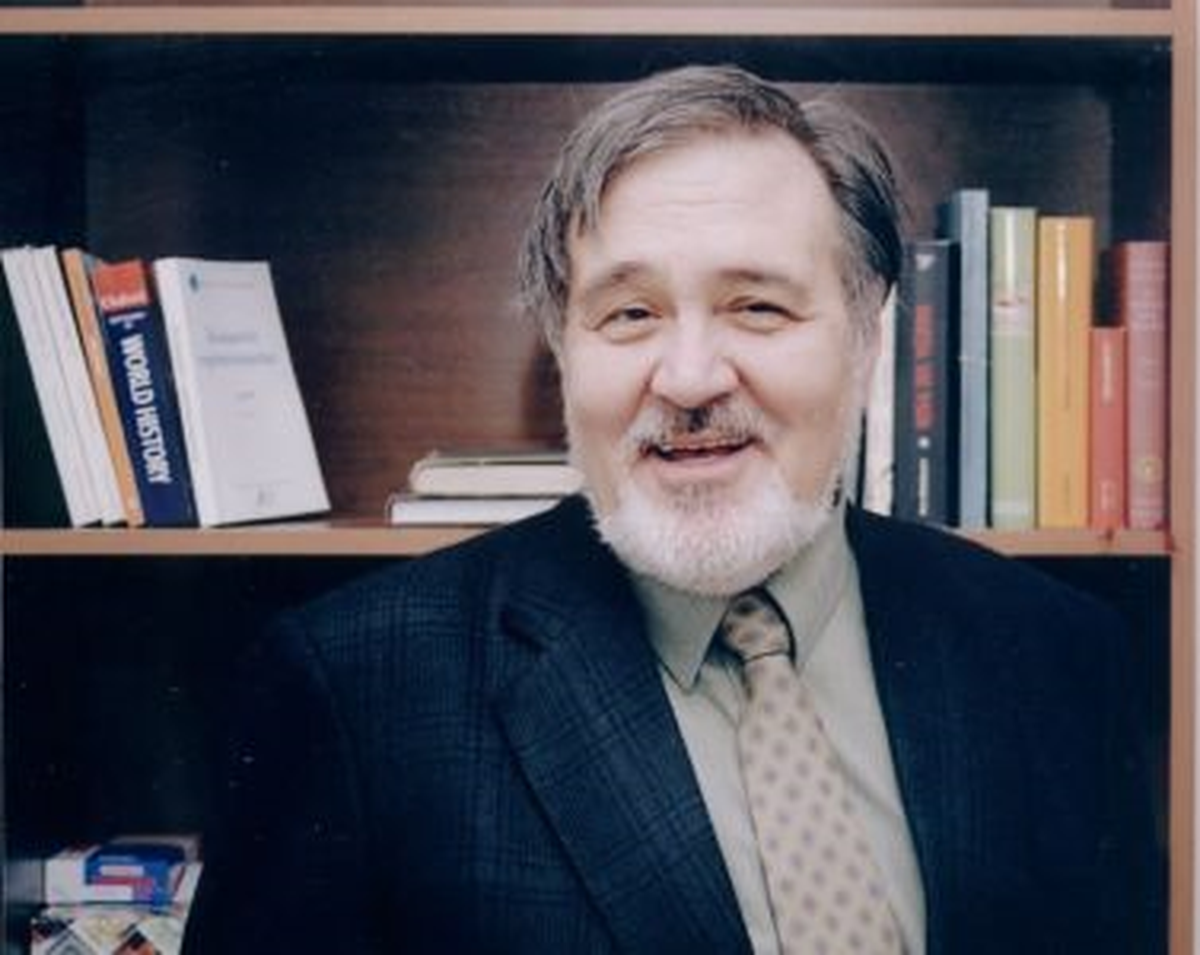 "Türkiye İçin Başkanlık Sistemi Fuzuli Faaliyettir"
