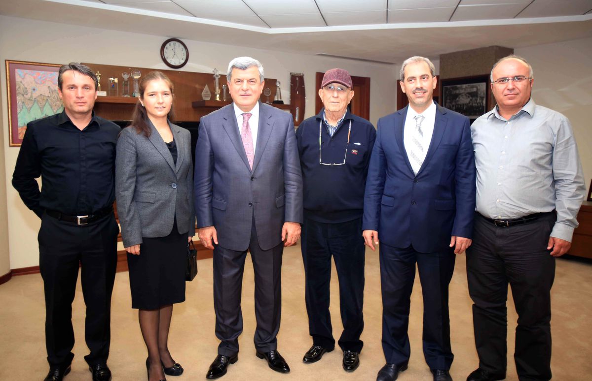 Yelkencilerden Başkan\'a Teşekkür Ziyareti