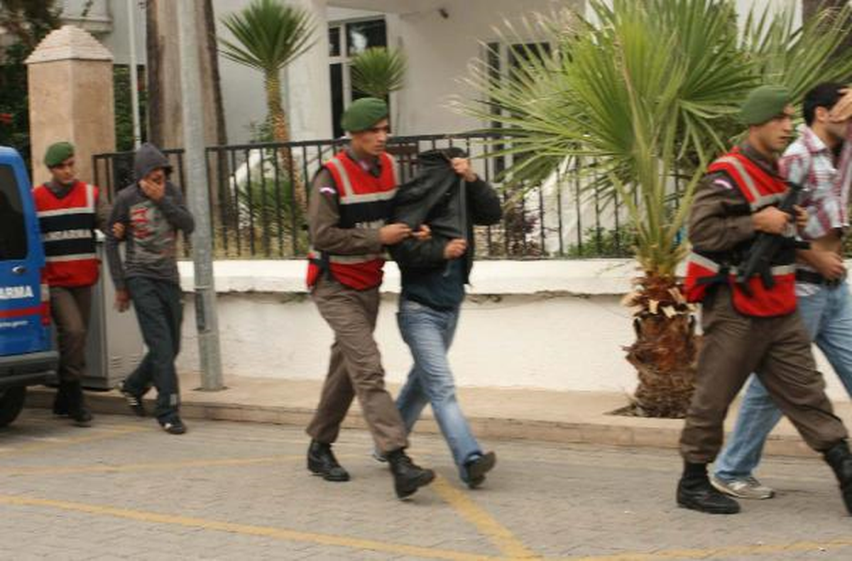 Zehir Tacirlerine Darbe: 11 Gözaltı