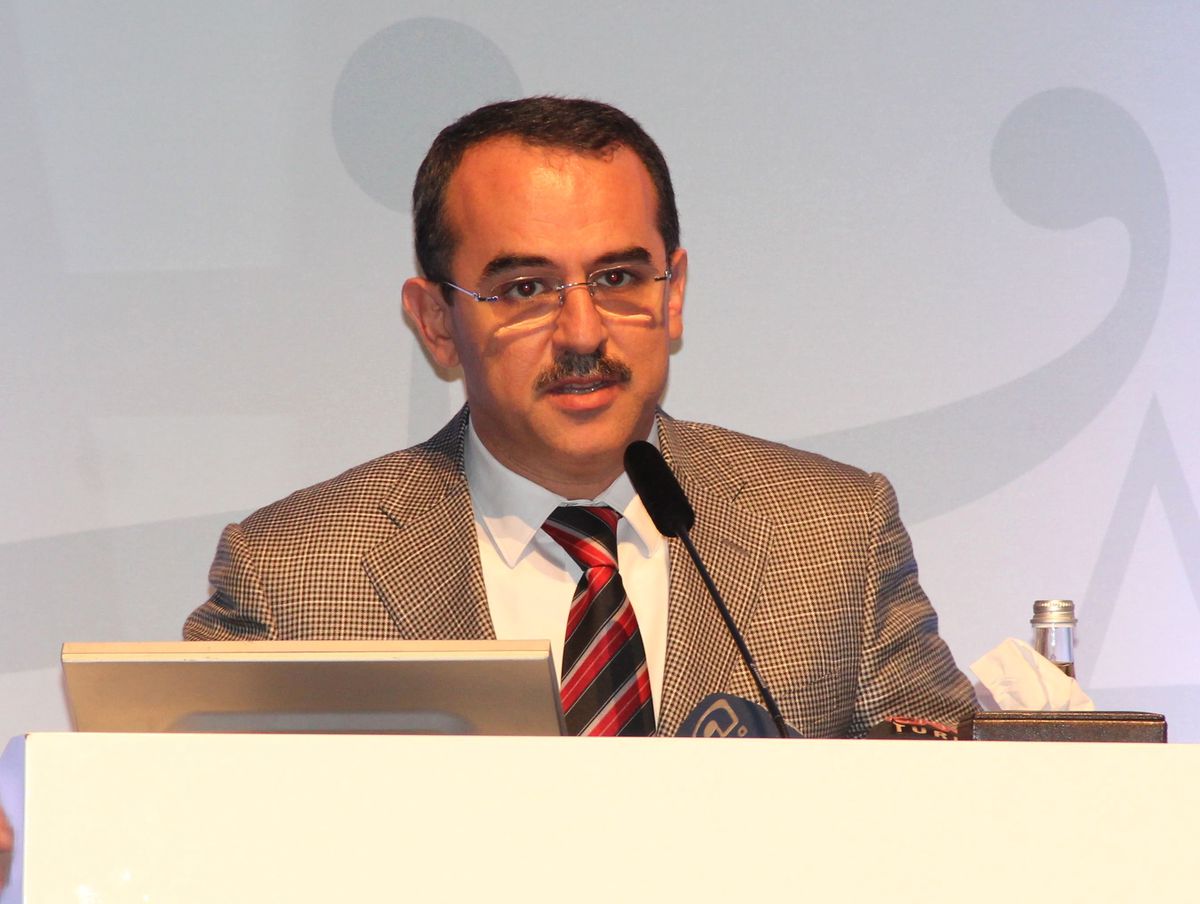 Kürtçe Savunma İmzaya Kaldı