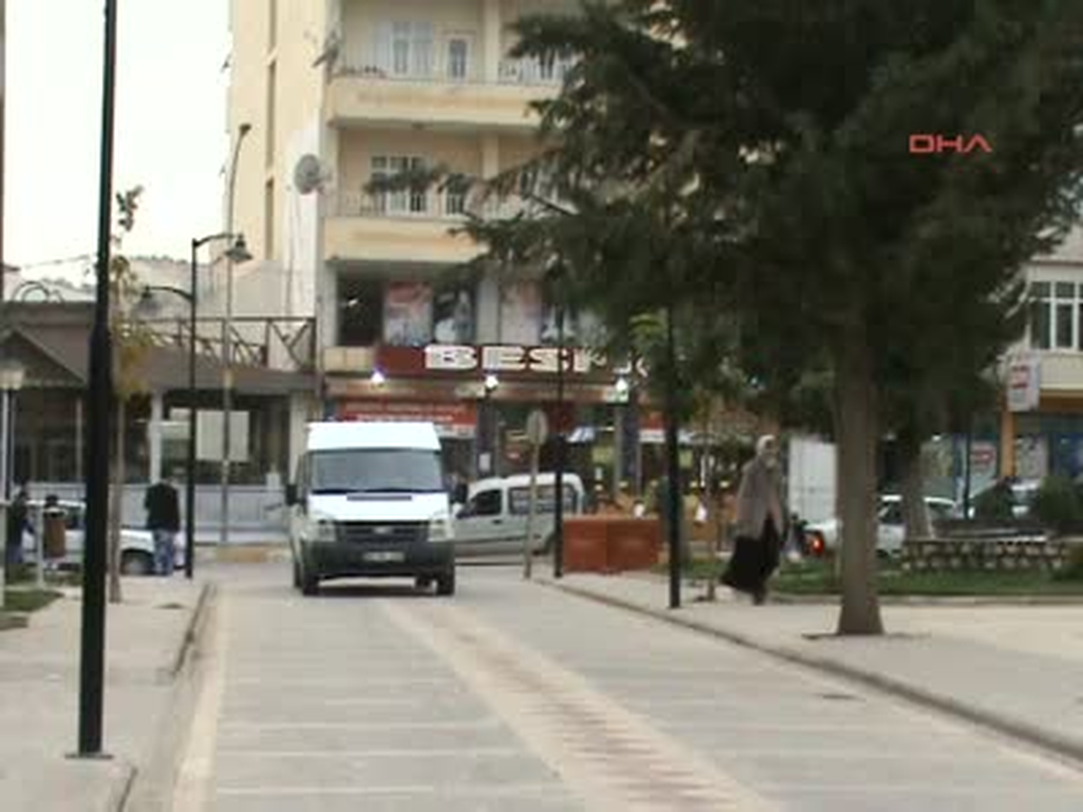 Adıyaman Besni\'de Hırsızlık Şüphelisi 2 Kişi Yakalandı