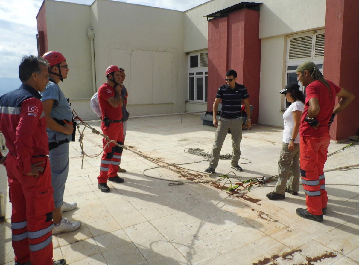 Adü Tıp Fakültesi Hastanesinde Afet Tatbikatı