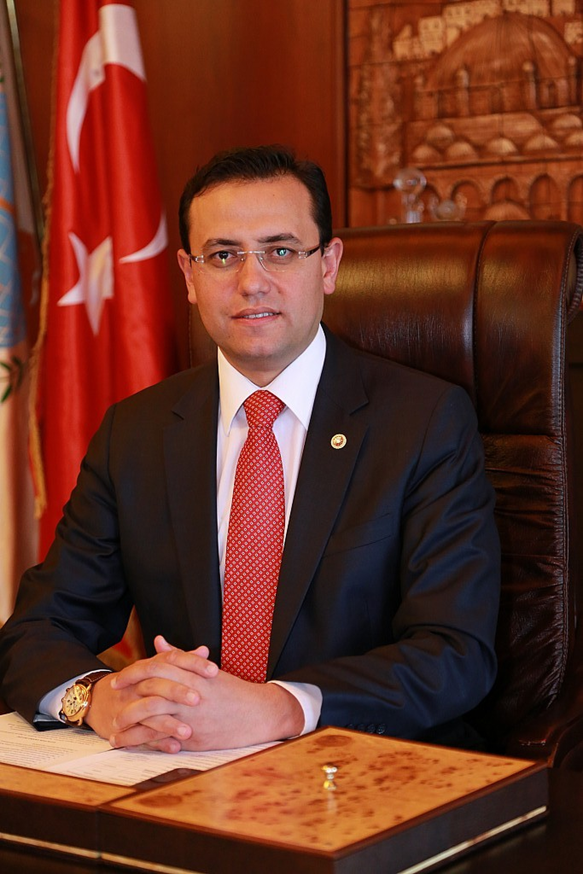 AK Parti Nevşehir Milletvekili Ebubekir Gizligider " Ulu Önder Atatürk\'ü Saygıyla Anıyoruz"