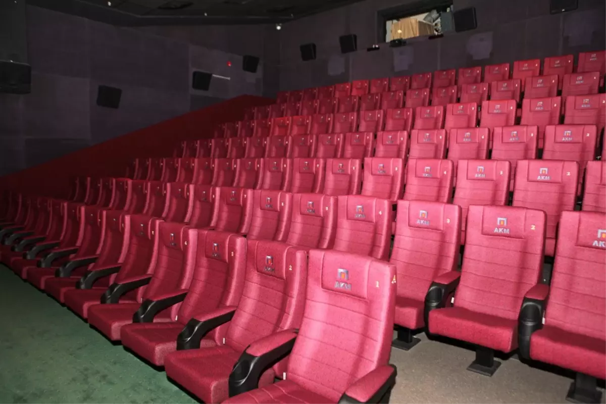 Akm Sinema Salonları Yenilendi