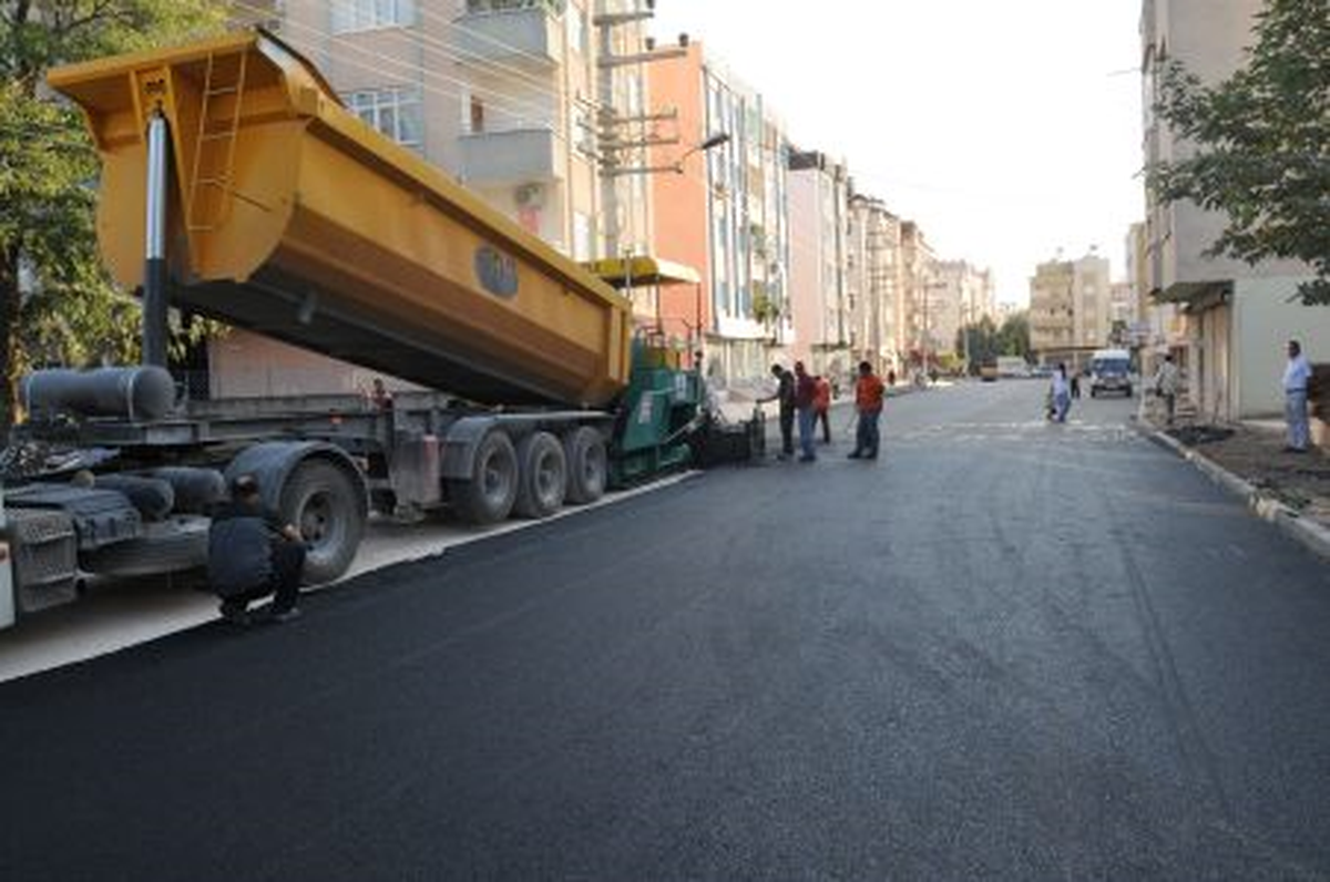 Akyar Caddesi Genişletildi