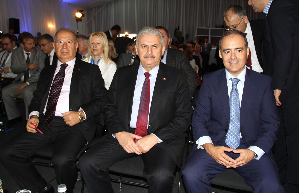 Bakan Yıldırım "Google" Eleştirdi