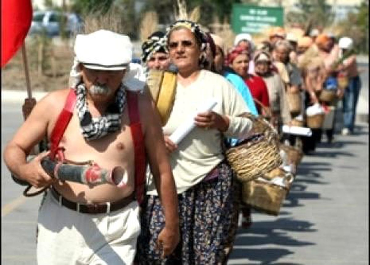 Bergama\'da Altın Arama Duruyor