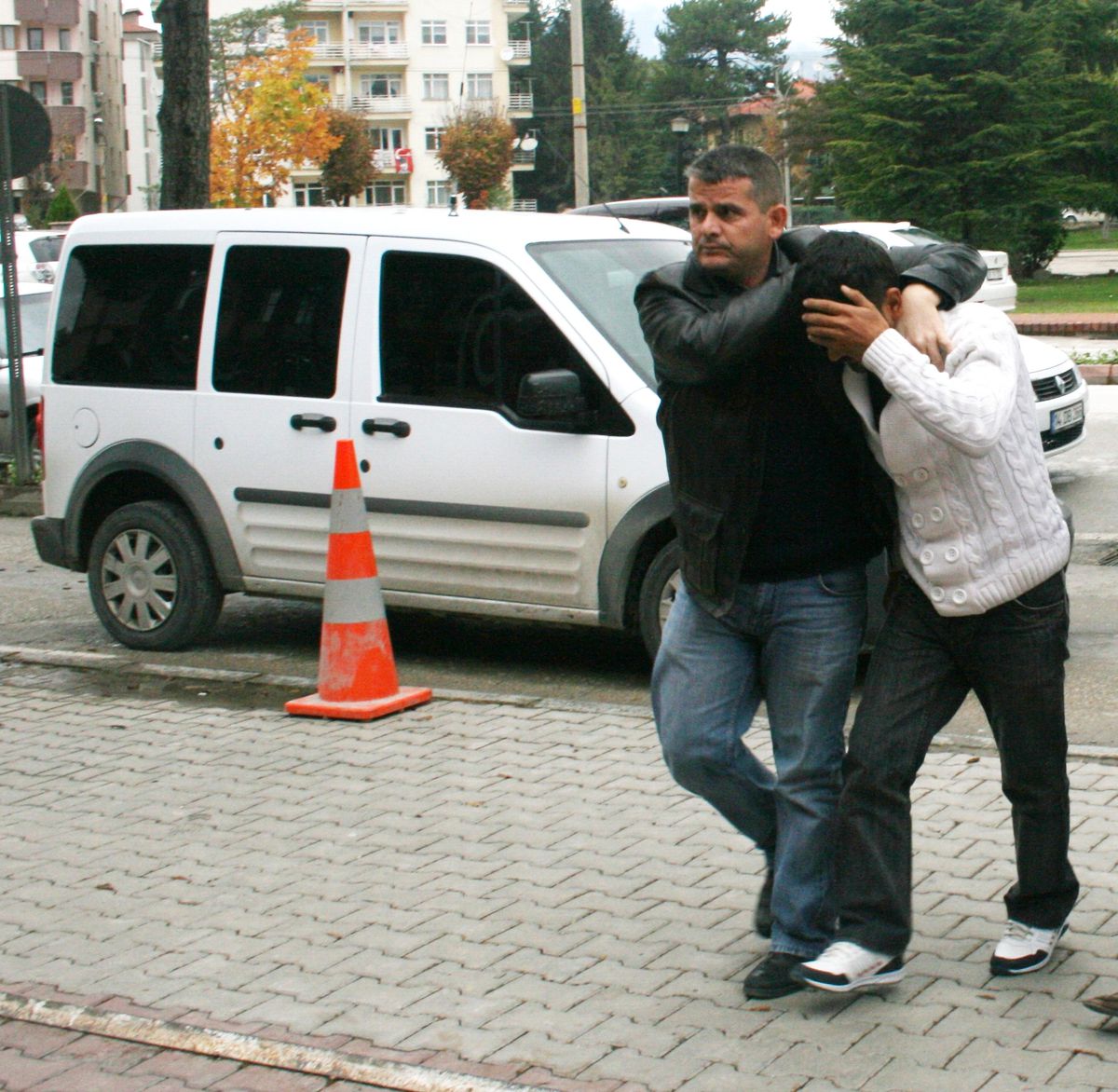 Beypiliç AŞ Genel Müdür Yardımcısının Evini Soydular