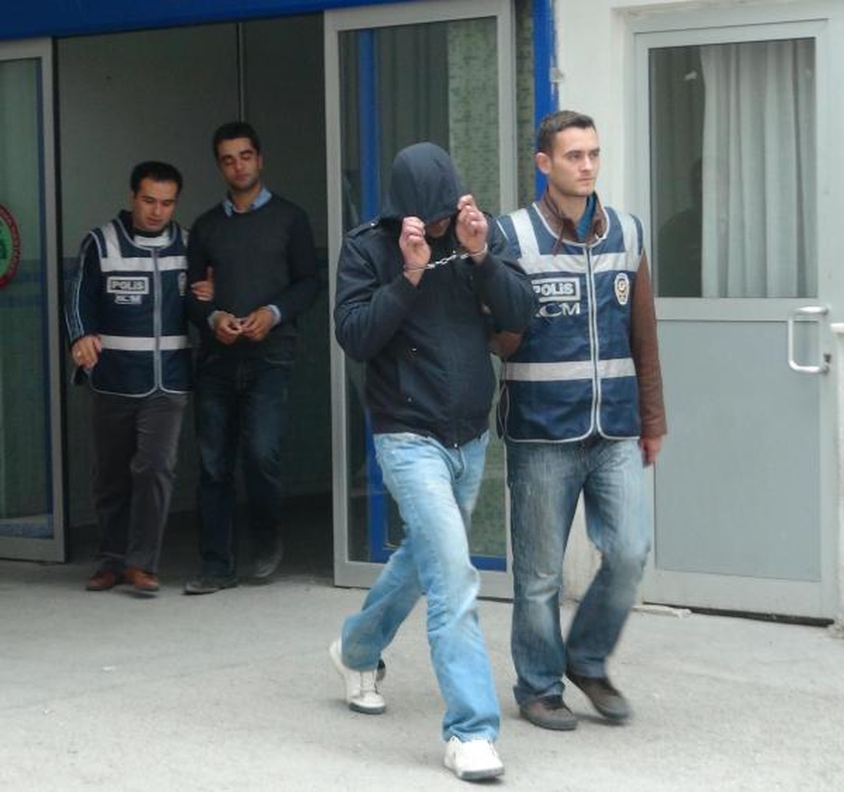 Cipte Çuval İçinde 120 Kilo Esrar Ele Geçirildi