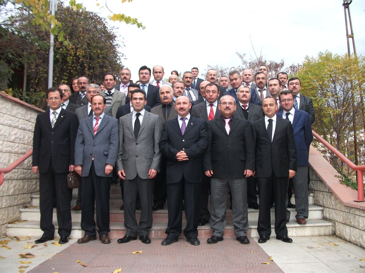 Defterdarlık\'tan Veda Yemeği
