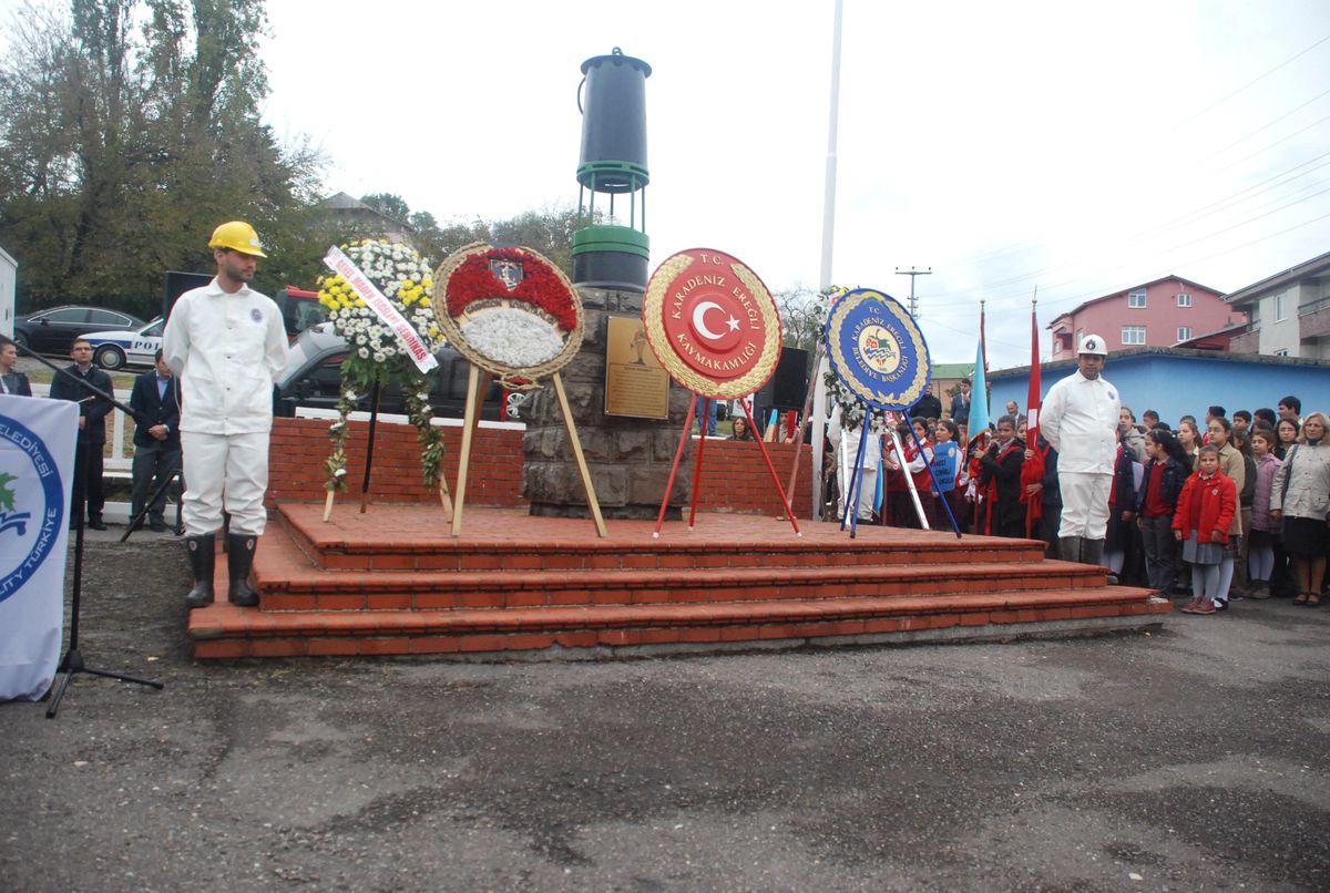 Ereğli\'de Uzun Mehmet Anıldı