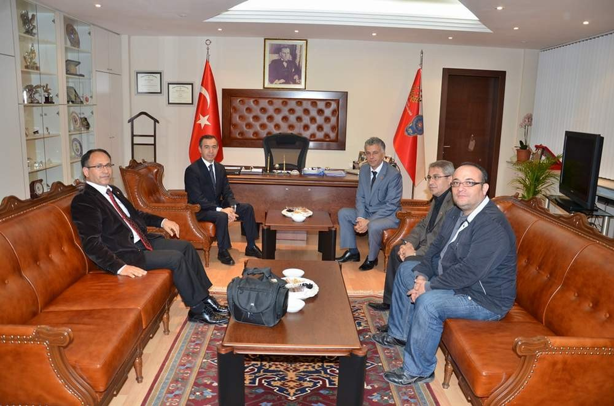 Gazetecilerden Bulut\'a Ziyaret