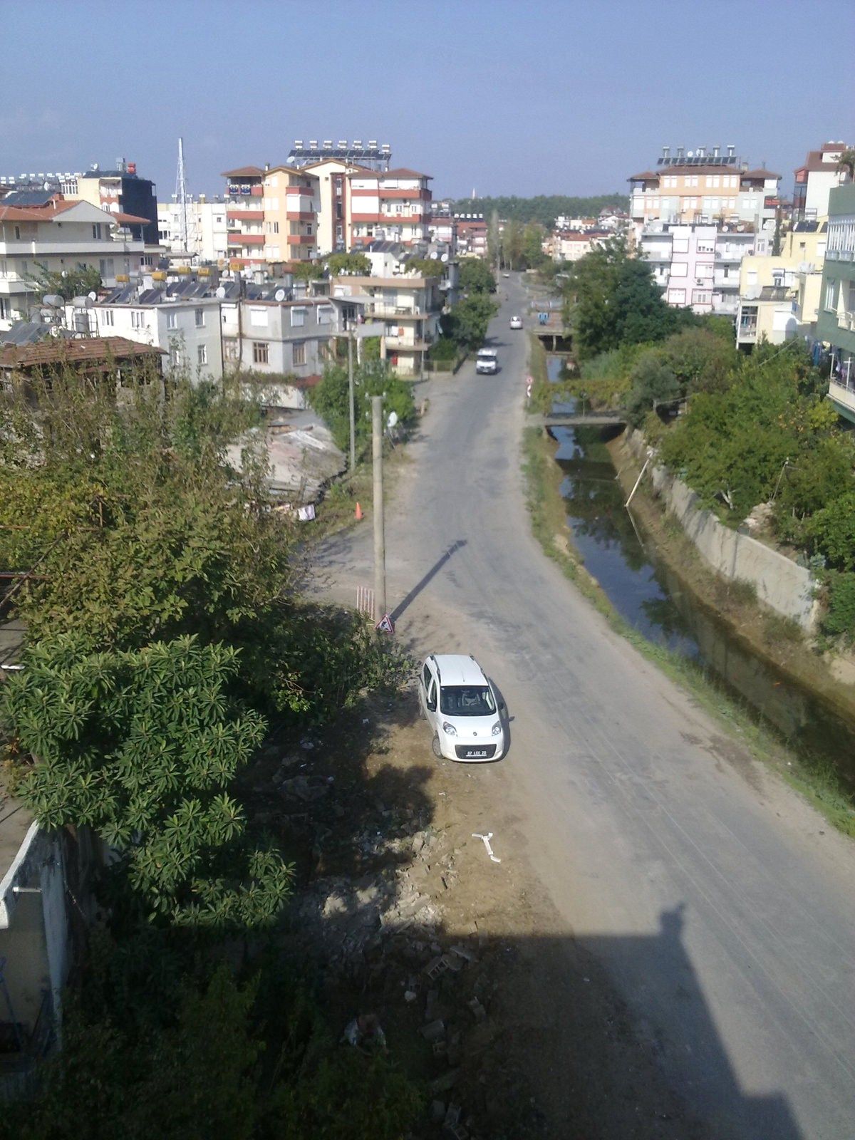 Kanal Boyunda Yol Genişletme Çalışması