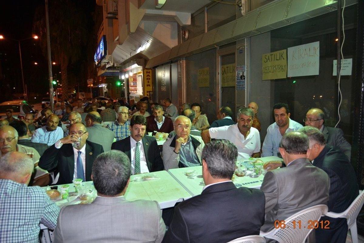 MHP\'liler Özgür Ailesini Yalnız Bırakmadı