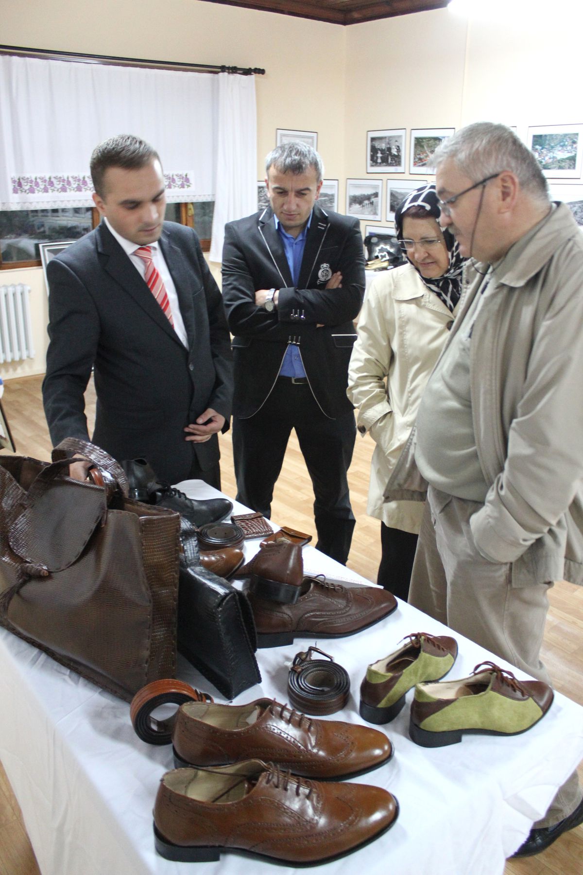 Mudurnu\'da Deri Sergisine Büyük İlgi