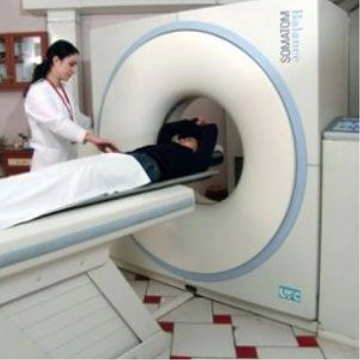 "Radyoloji Çalışanları Kanserle Karşı Karşıya"