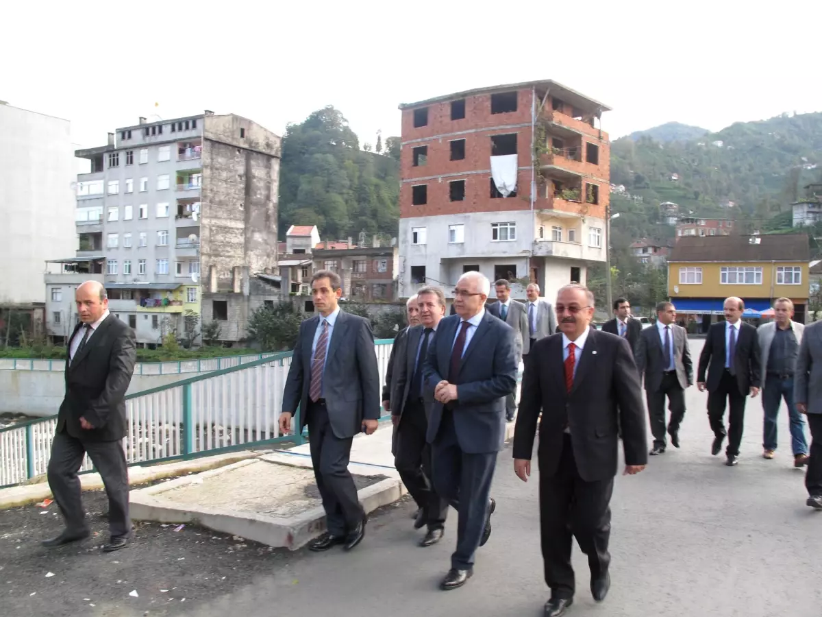 Rize'deki Yatırımlar Yerinde İncelendi