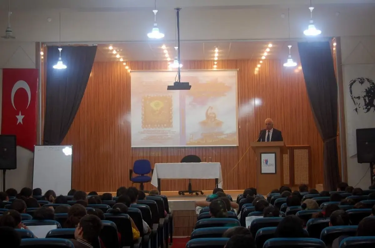 \'Bir Rüyadan Doğan Devlet Osmanlı\' Konferansı