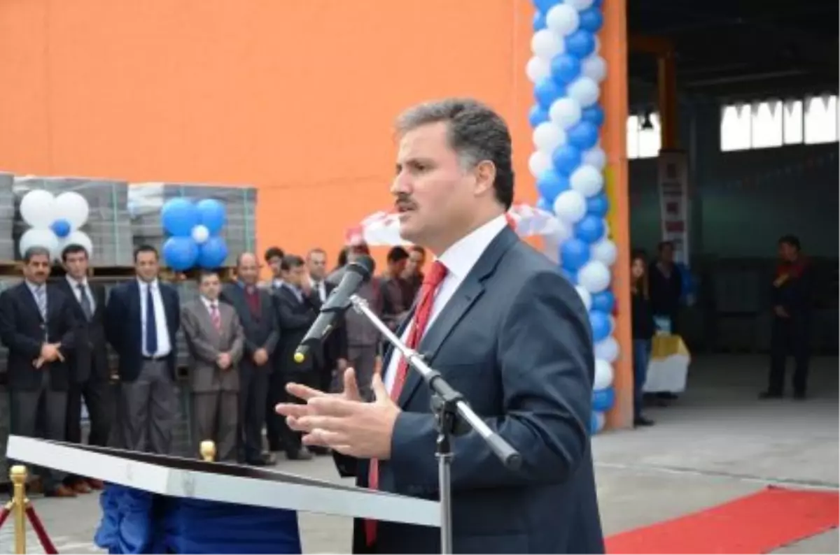 Bölgede İlk "Kumlamalı Kilit Taşı" Fabrikası Açıldı