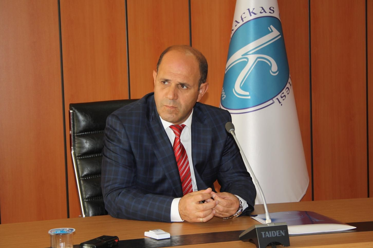 Büyük Önder Atatürk\'ü Anıyoruz