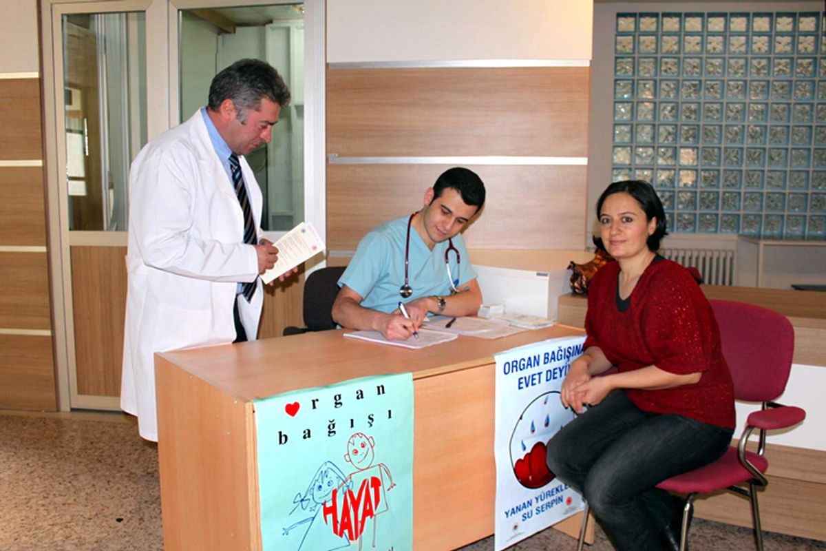 Cü\'de Organ Nakli Bağış Standı Kuruldu