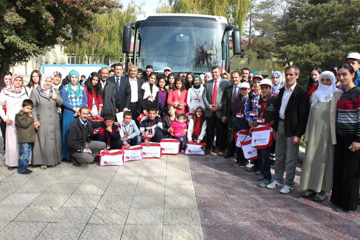 Cumhuriyet Eğitim Gezileri