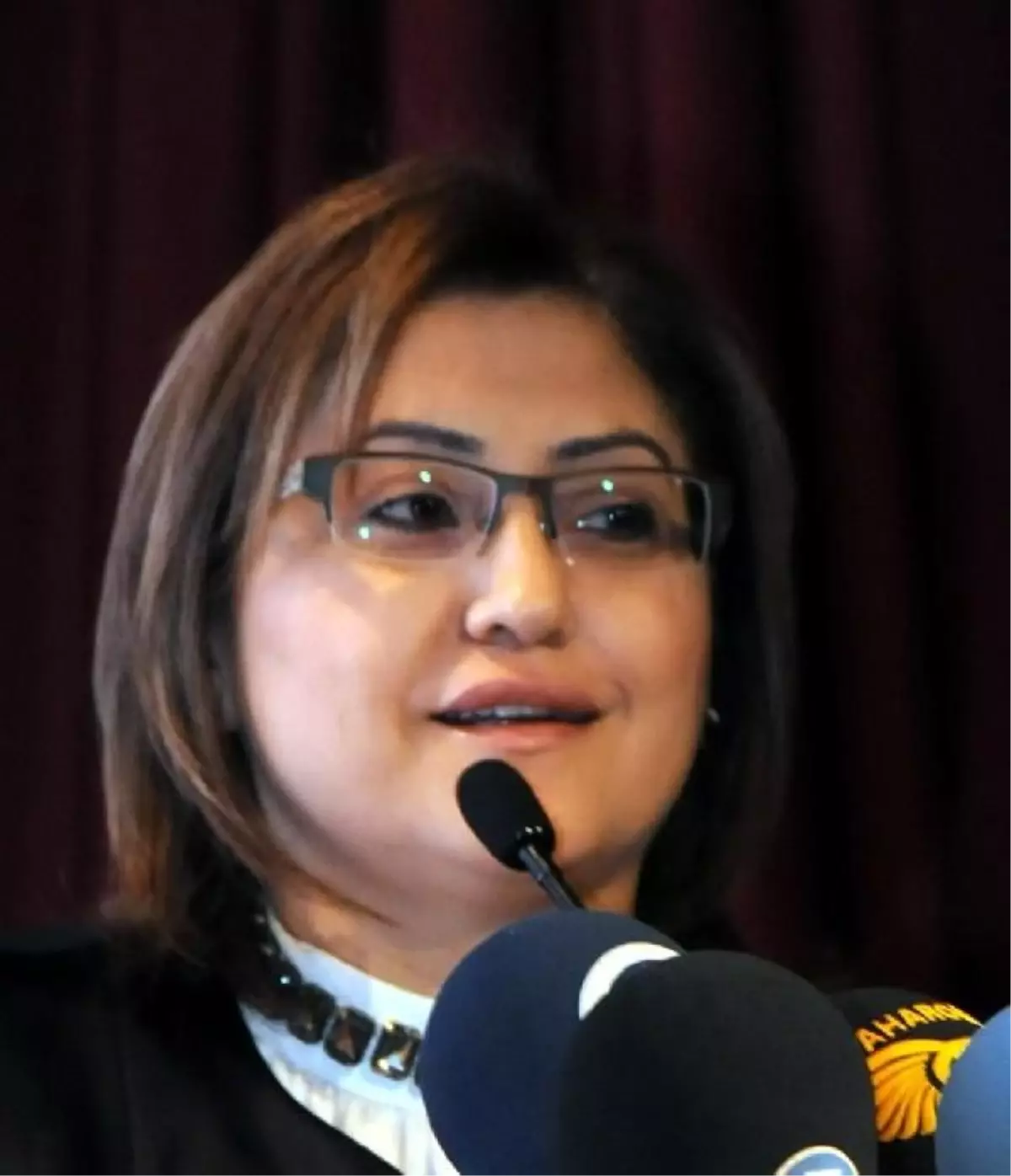 Gaziantep Bakan Fatma Şahin Savaş İstemiyoruz Bakan Fatma Şahin: Savaş İstemiyoruz