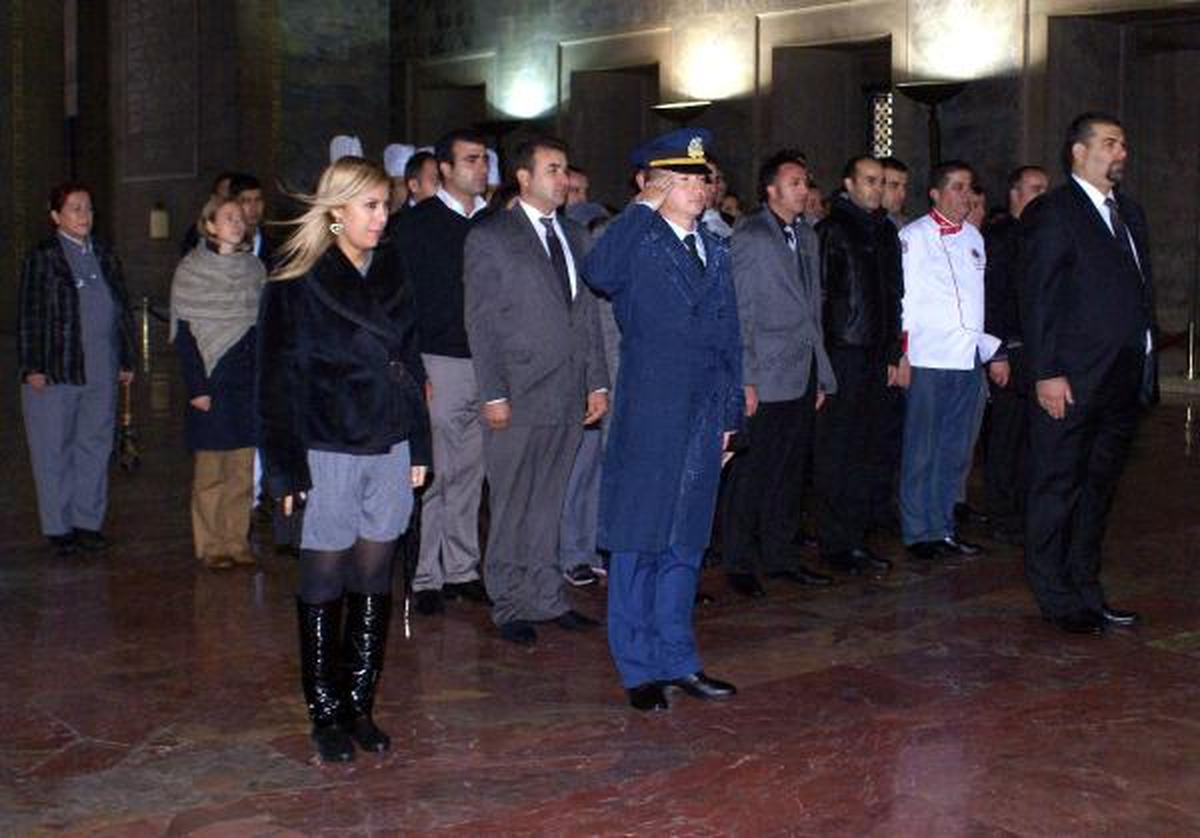 Hilton Çalışanlarından 10 Kasım Öncesi Anıtkabir Ziyareti